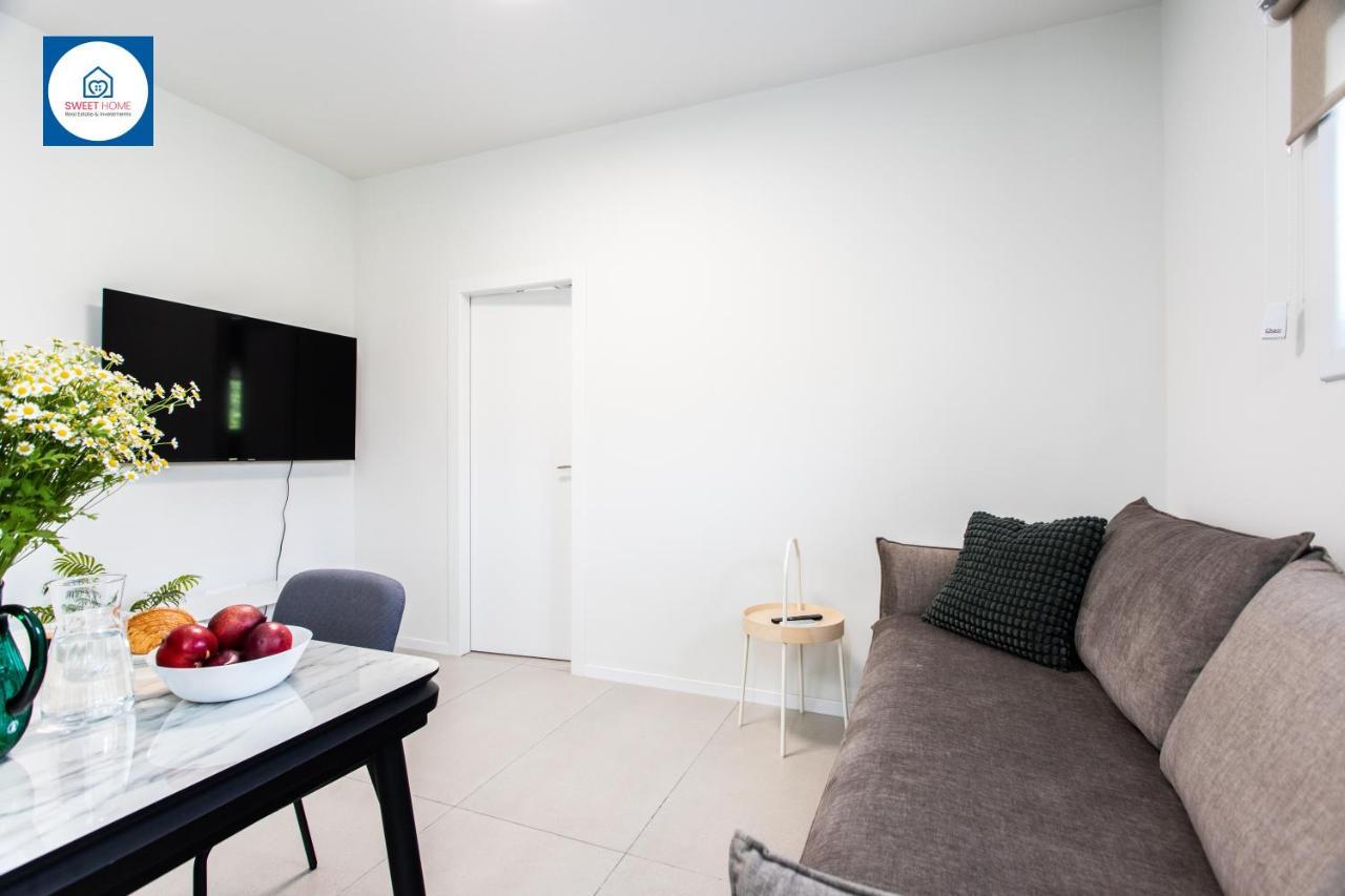 Design Apartments In ネタニア エクステリア 写真