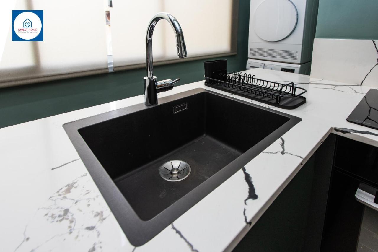 Design Apartments In ネタニア エクステリア 写真