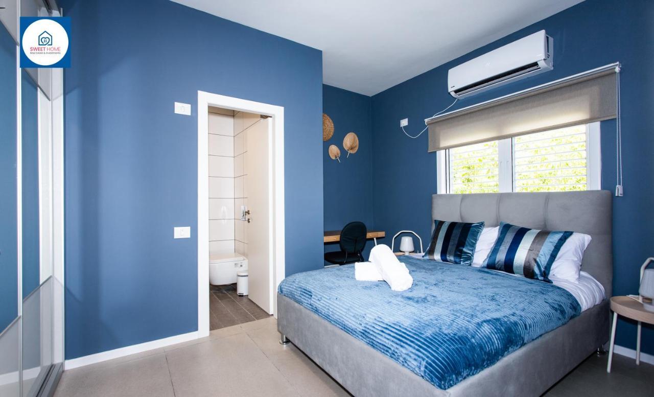 Design Apartments In ネタニア エクステリア 写真